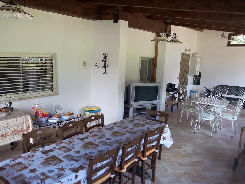 Villa Eleonora Формия Экстерьер фото